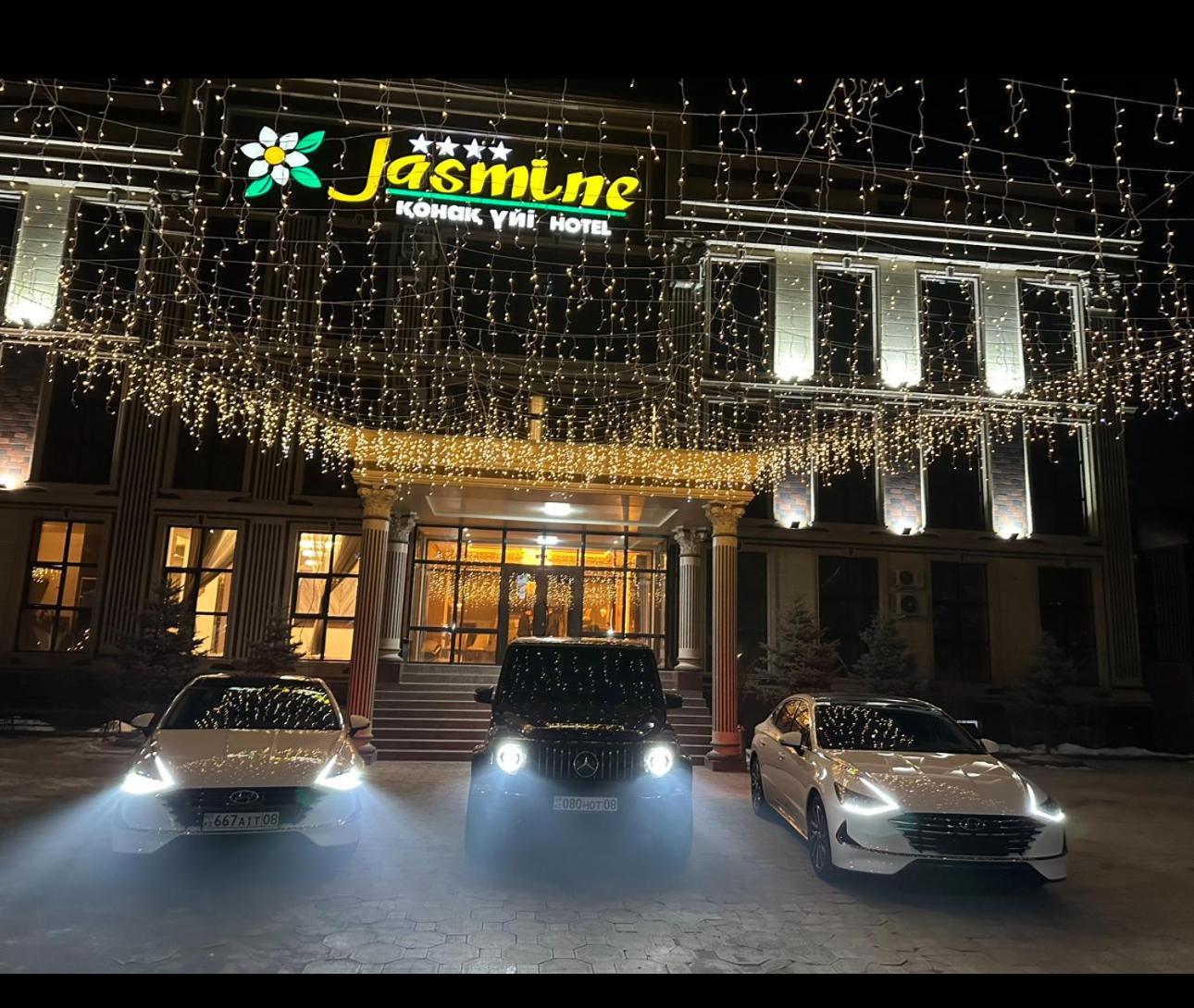 Jasmine Hotel Taraz Exterior photo