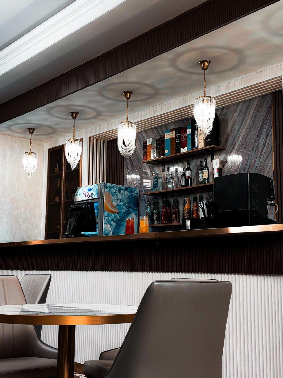 Jasmine Hotel Taraz Exterior photo